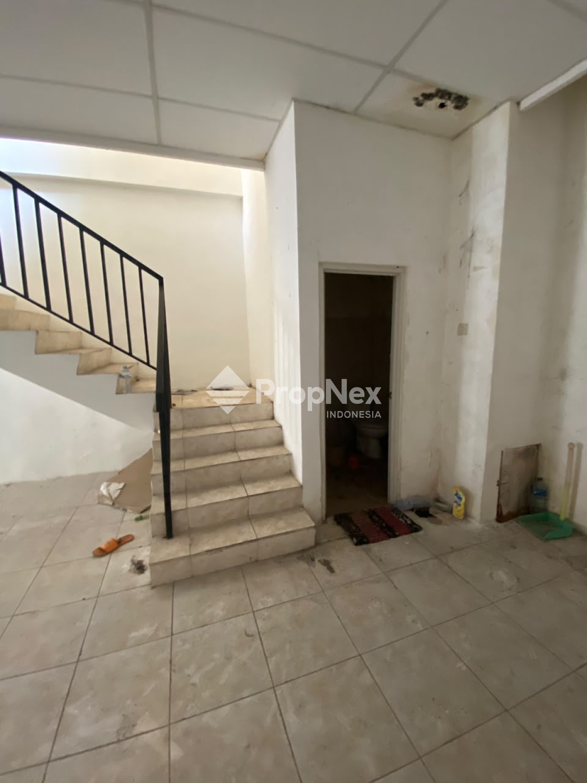 Ruko Green Garden Selangkah Tol Kebomas — foto 8